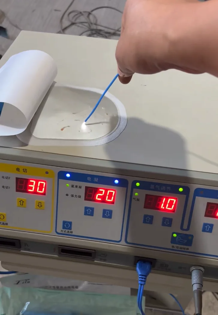 氩气刀2 Yuhua Argon Plasma Coagulator Refurbished Electrosurgical Unit